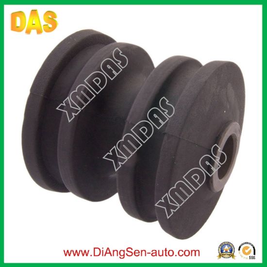 Auto Parts Control Arm Bushing for Nissan Bluebird / PRAIRIE (55045-D0101) pictures & photos