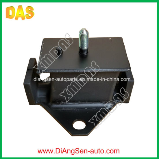 Auto Rubber Parts Engine Mount for Mitsubishi TRITON 2WD/4WD (MR992670/MR995005) pictures & photos