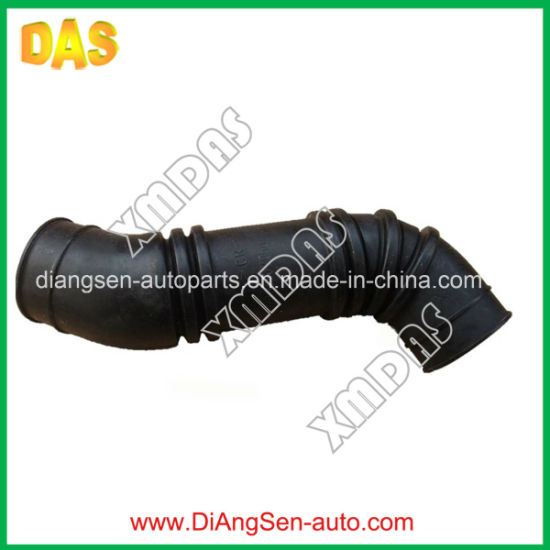 Rubber Engine Air Flow Hose Pipe for Toyota (17881-67060) pictures & photos