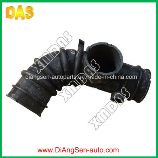 Car Exhaust Rubber Air Flow Tube for RAV4 (17881-74880) pictures & photos