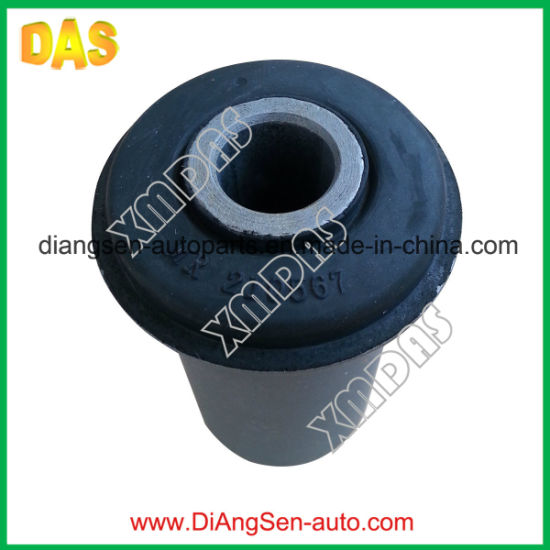Auto Parts Accessory Control Arm Bushing for Mitsubishi (MR210567) pictures & photos