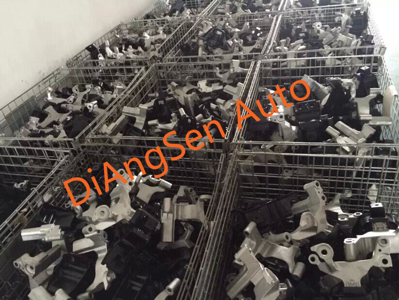 Car/Auto Rubber Parts Engine Mounting for Nissan X-Trail (11210-Jd20b)