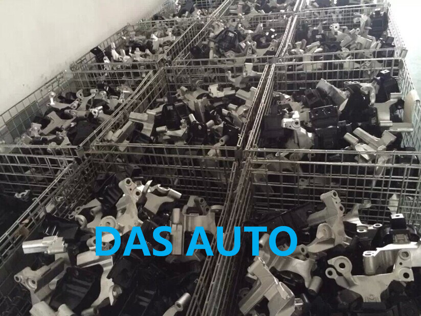 Rubber Car/Auto Parts for Nissan Sentra Engine Motor Mounting (11210-JD20B, 11220-ET00A, 11360-ED000)