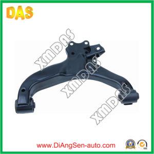 Auto Front Lower Control Arm for Nissan Urvan ′02-′07 (54501-VW000-LH/54500-VW000-RH) pictures & photos