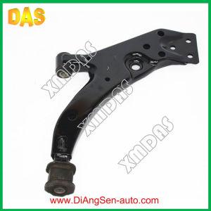 High Quality Auto Parts Control Arm for Toyota (48068-16100RH/48069-16100LH) pictures & photos