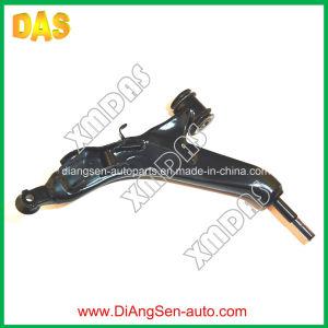 Suspension Control Arm for Toyota Reiz Crown Parts (48640-0N010RH) pictures & photos