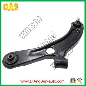 Front Lower Control Arm for Suzuki Swift III (45202-63J00/45201-63J00) pictures & photos